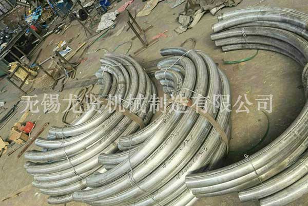 清洗過程中的封頭盤管是什么樣的？