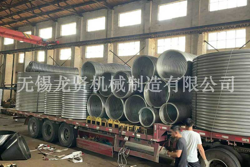 不銹鋼盤(pán)管應(yīng)用很廣泛！