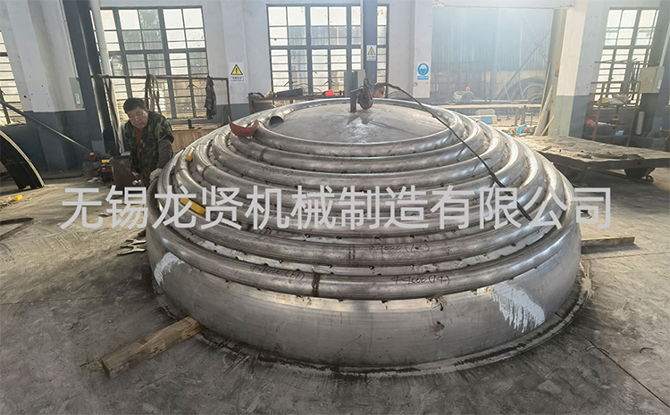 無錫封頭盤管找哪家？龍賢：把“歪瓜裂棗”卷出局，質(zhì)量硬到?jīng)]對手！?